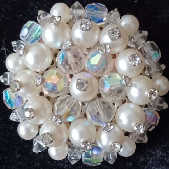 Vintage Pearl and Rhinestone Brooch - Picture 2 of 4